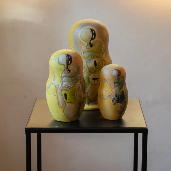 UMI Galerijoje – grupinė paroda „Nukritę į viršų“